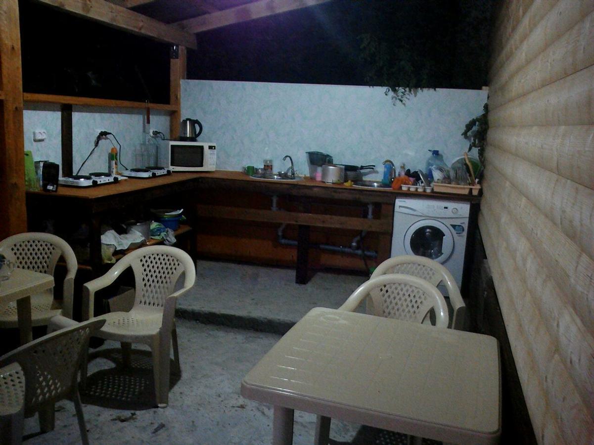 Guest House On Sovhoznaya Gagra Ngoại thất bức ảnh
